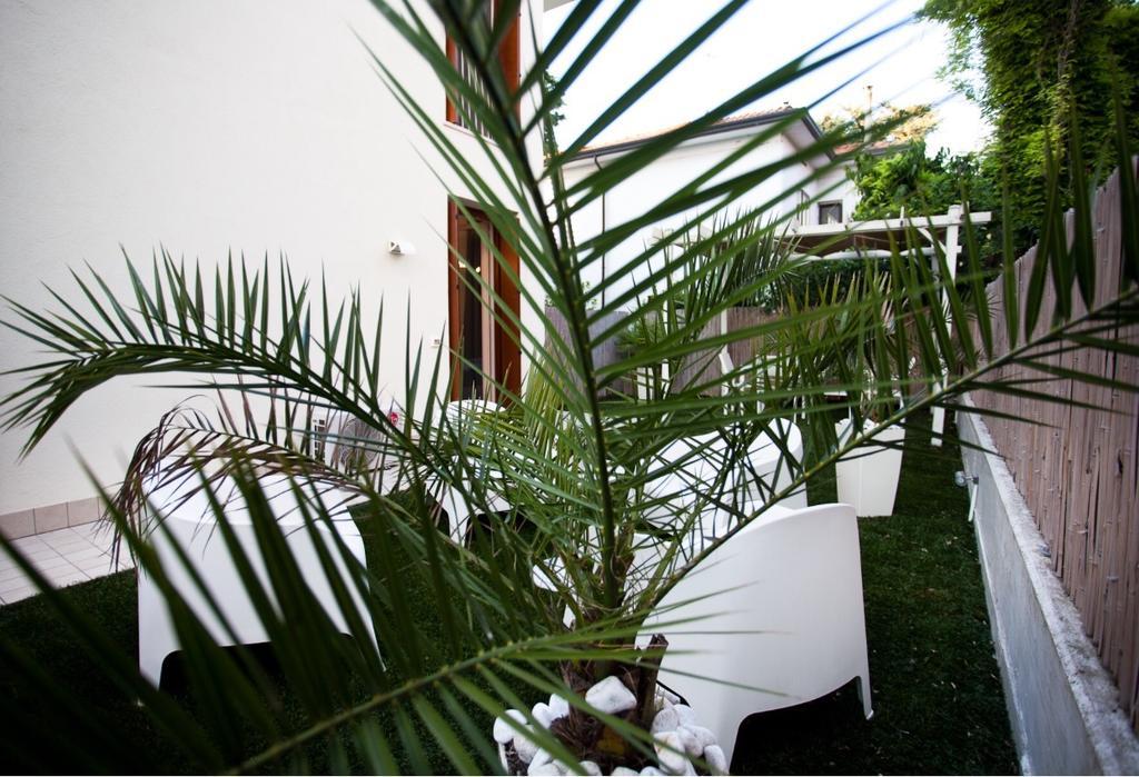 Ferienwohnung Casa Mia Desenzano del Garda Exterior foto