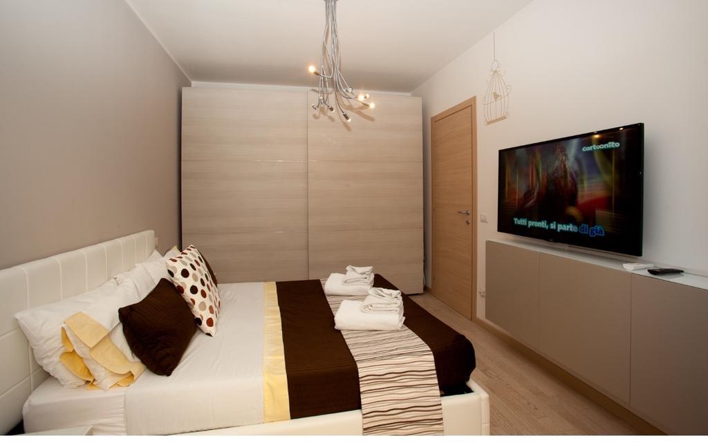 Ferienwohnung Casa Mia Desenzano del Garda Exterior foto