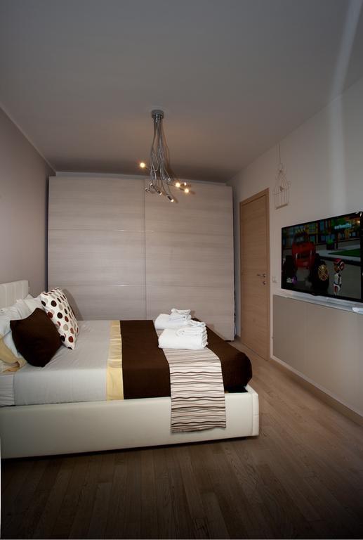 Ferienwohnung Casa Mia Desenzano del Garda Exterior foto